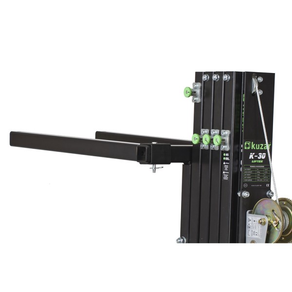 Elevatore frontale telescopico in alluminio, altezza massima 5 mt, capacità di sollevamento 200 kg