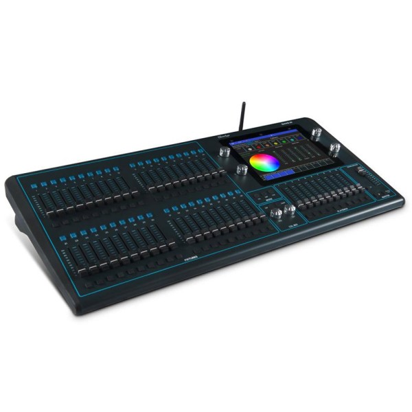 QuickQ 30, console luci quattro universi, 3 uscite DMX. PSU esterno, Wi-Fi antenna, touch screen 9.7
