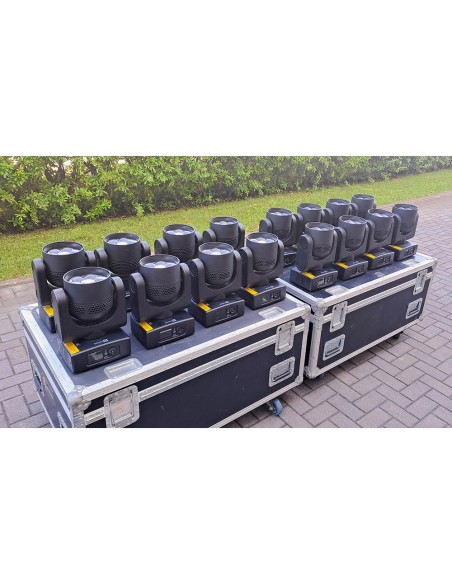16 teste mobili Claypaky MINI-B con 2 flightcase - Usate in ottimo stato