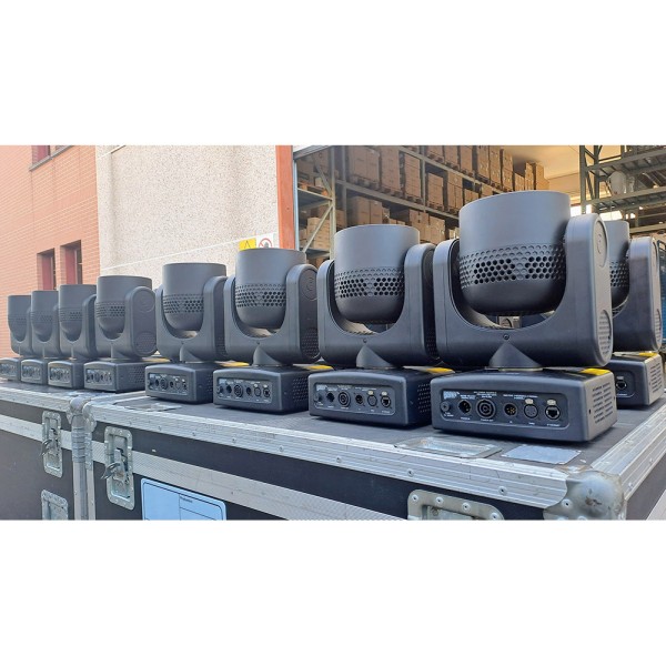 16 teste mobili Claypaky MINI-B con 2 flightcase - Usate in ottimo stato