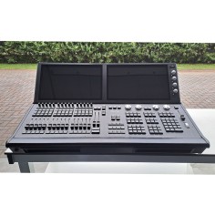 Console luci ChamSys MagicQ MQ500M+ Stadium con flight case e accessori - Usata in ottimo stato